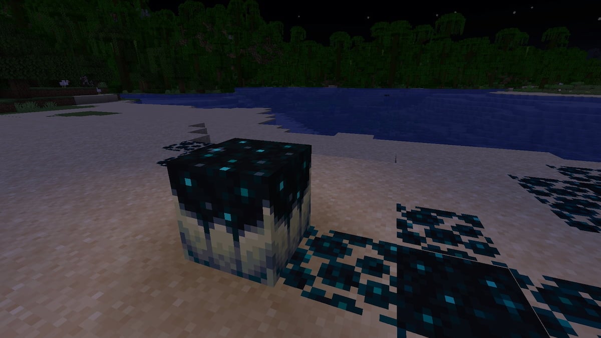 Minecraft's Deep Dark sculk brings a new way to farm XP