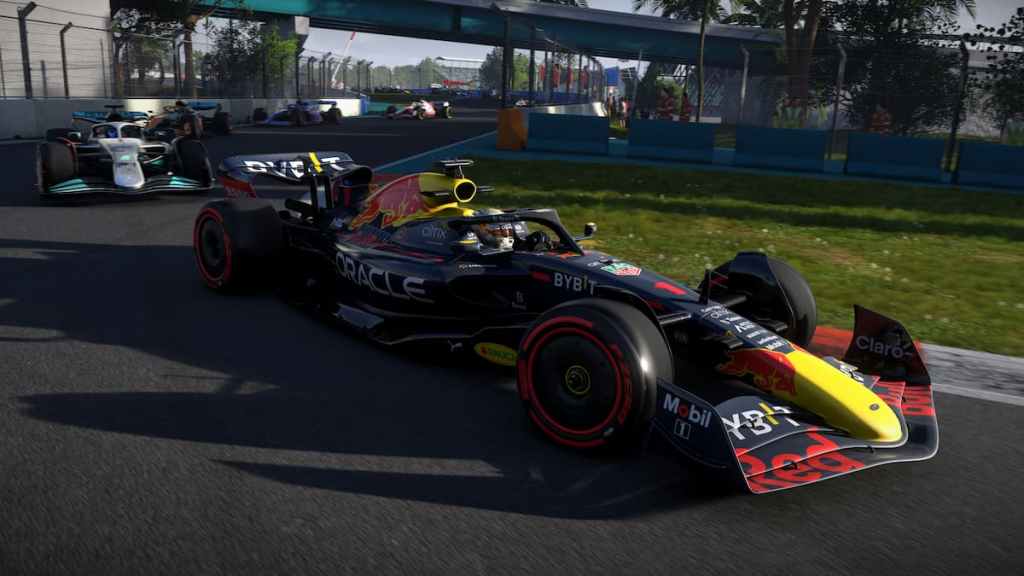 How to change the camera angle in F1 22 - Gamepur